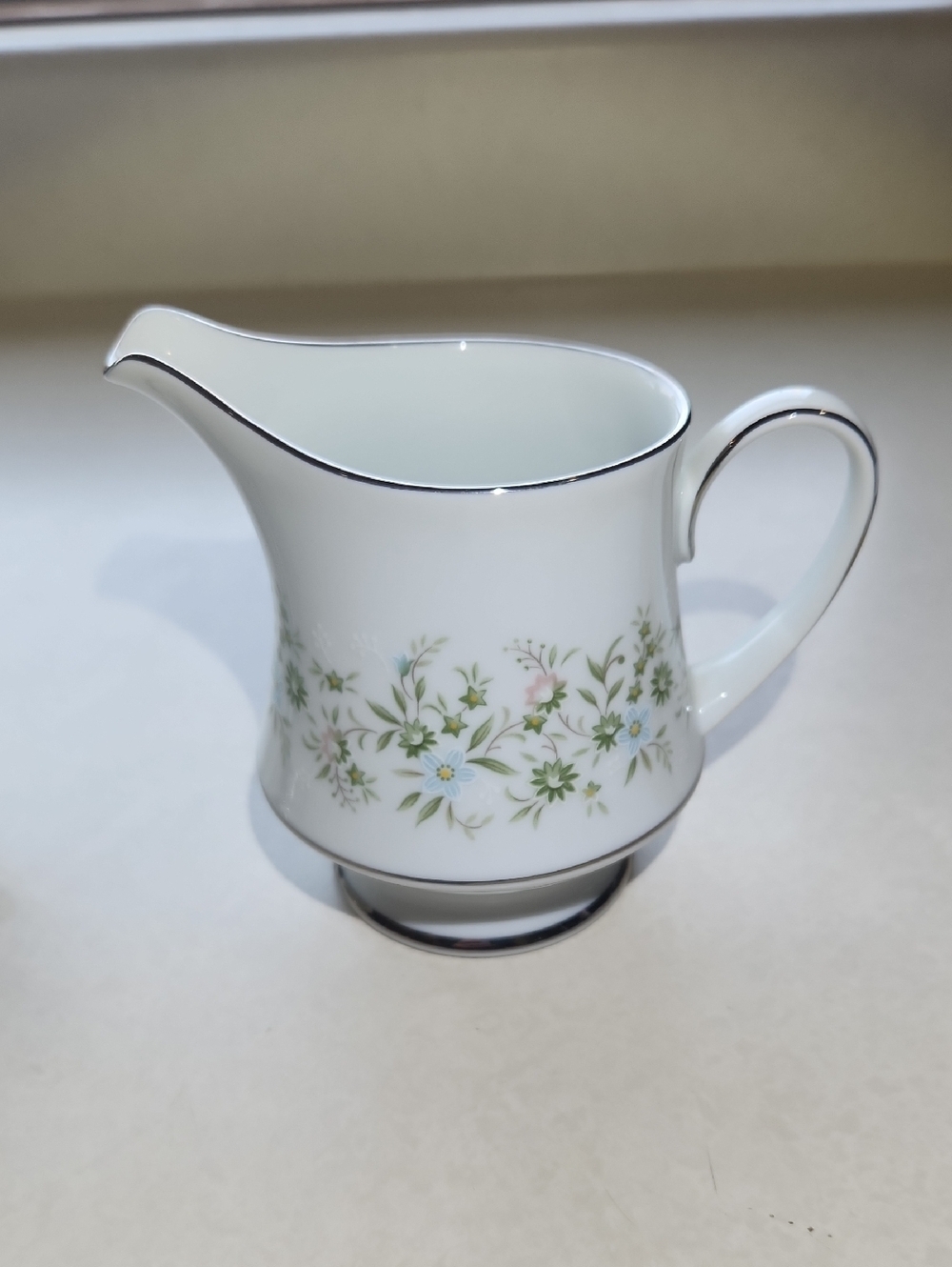 Vintage Noritake Savannah Pattern Made In Japan With Platinum Rim - Picture 2 of 9